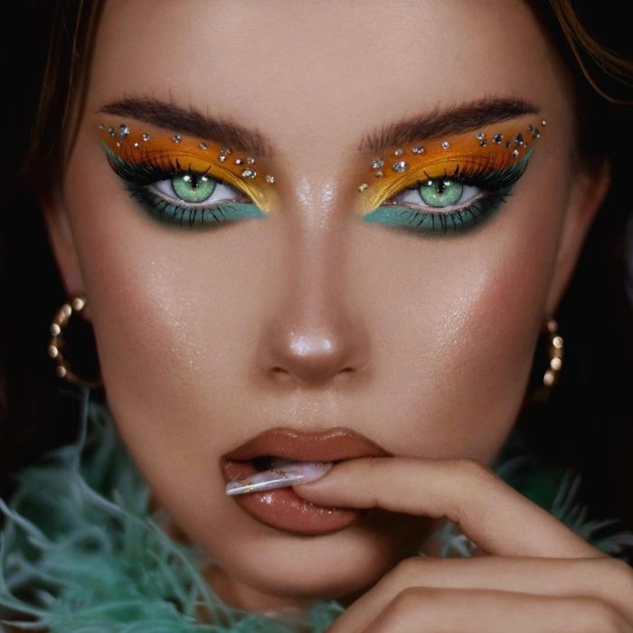 Hyacinthus Green Contacts for Eyes