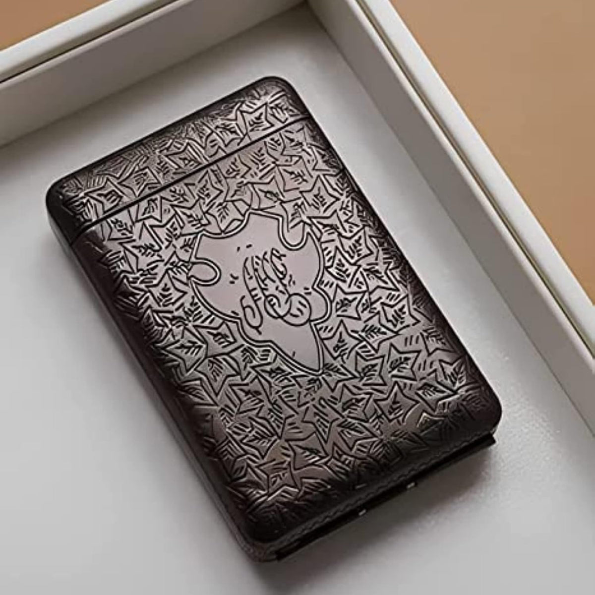 Retro Metal Cigarette Case Black, 16 Cigarettes